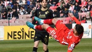 Altay ateşle oynuyor