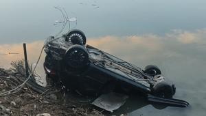 Elazığ’da nehre düşen otomobilin sürücüsü yaralandı