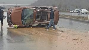 Bingöl’de takla atan otomobilin sürücüsü yaralandı