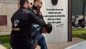 Bisküvi kutusunda uyuşturucu ele geçirildi; 1 tutuklama