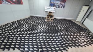 Eyüpsultan’da silah ticareti operasyonu: Kamyonette 1021 tabanca ele geçirildi