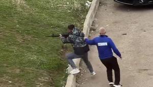 Sosyal medya hesabı açan eşine kızdı, kayınpederinin evine ateş etti