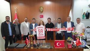 Ergenespor’dan Başkan Topak’a ziyaret
