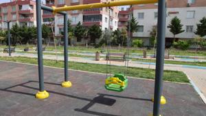 Toroslar’da çocuk parkı tahrip edildi