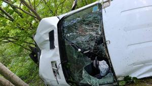 Ordu'da minibüs şarampole yuvarlandı: 11 yaralı