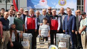 Arıcılara yüzde 70 hibeli bal süzme makinesi desteği
