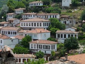 Şirince village readies for ‘Doomsday’ events