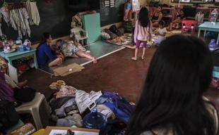 Philippines evacuates 1 mln people as super typhoon nears
