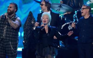 Cyndi Lauper, Outkast, White Stripes among Rock Hall of Fame inductees