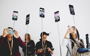 Memory chip crunch set to drive up smartphone prices