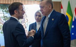 Turkish, French presidents discuss Ukraine war, global issues