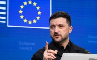Zelensky presses EU to tap Russian assets at crunch summit