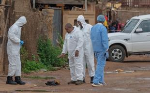 Gunmen kill 10, wound 10 in South Africa bar attack