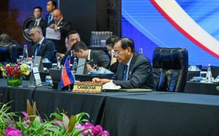 Cambodia asks Thailand to move border talks to Malaysia