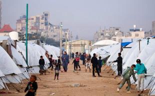 Gazans fear renewed displacement as Israel says no full withdrawal