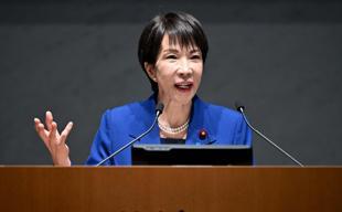 Japan government approves record 122 trillion yen budget