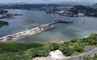 Monument honoring Chinas contribution to Panama Canal torn down