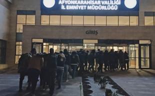 Türkiye captures over 350 ISIL terrorists as raids stepped up after Yalova clash