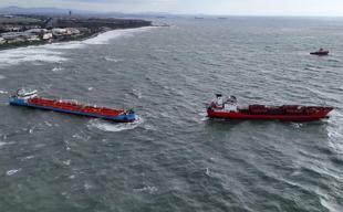 One tanker freed after minor collision at Istanbul coast