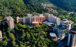 Three detained over leaked student photos at İzmir university