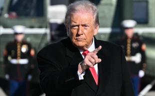 Trump urges Iranians to keep protesting, says help on its way