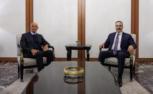 Turkish foreign minister to pay visit to UAE amid Mideast tensions