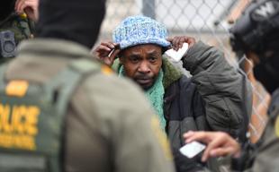 US ends protection for Somalis amid escalating migrant crackdown