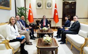 Vice president, ministers hold talks with US envoy