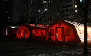 IMF chief visits Ukraine as Kiev awaits funding