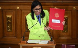 Venezuelan interim leader vows oil sector reform