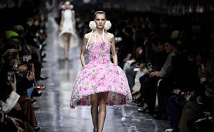 Anderson makes couture debut at Dior