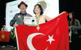 Hatay teen crowned champion in natural sciences at Copernicus Olympiad