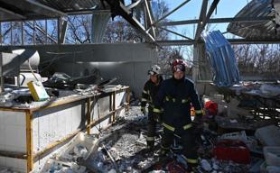 Russian strikes kill 2, wound 7 in Kharkiv
