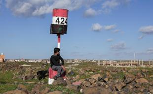 Syria says Israeli tank fire kills man in countrys south