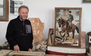 Artist transforms waste marble into artworks