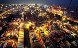 China to work with US on slashing tariffs