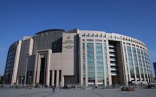 Irish tourist wins compensation lawsuit after stray dog attack at Istanbul metro station