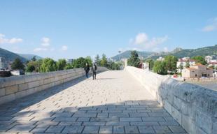 770-year-old Tokat bridge defies time