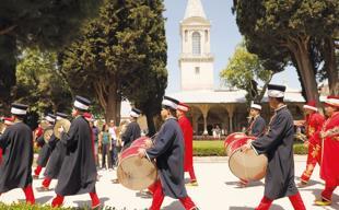 Mehter performances return to National Palaces