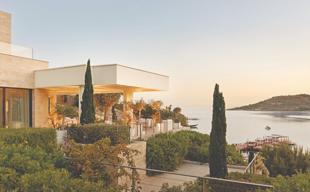 Now, restaurants choose the hotel