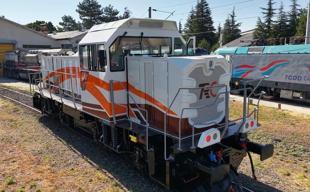 Türkiye exports first domestic diesel-electric locomotive to Africa