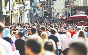 Quarterly unemployment rate falls to 7.9 percent