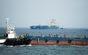 Iran still open to talks as Hormuz diplomacy ramps up