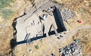 4,200-year-old defensive wall unearthed at Maydos Kilisetepe