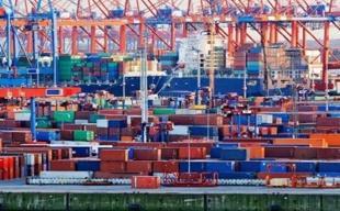 Türkiye’s exports hit record $211 billion in January-September