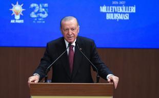Erdoğan vows to deliver for İzmir as mayor joins AKP