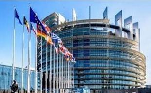 EU seeks budget deal with smaller plan
