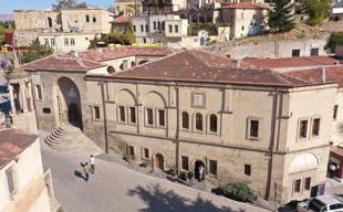 Digital database preserves centuries-old mansions