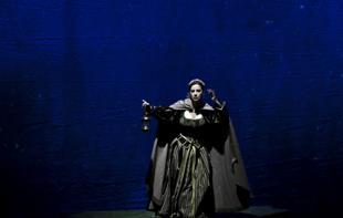 Outlander-inspired costumes to bring new energy with ‘Lucia di Lammermoor’