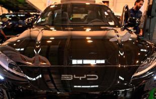 Weak EV sales in Germany put carmakers under pressure